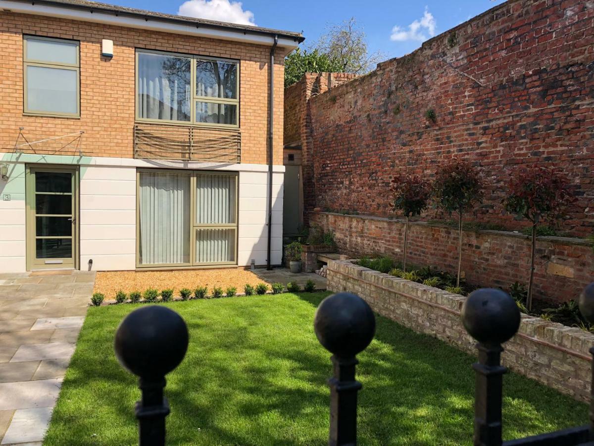Jorvik Lodge York Exterior photo